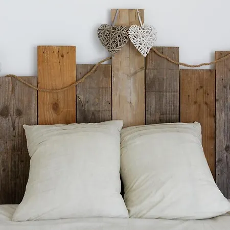 Le Cocon De Lily Bed & Breakfast *