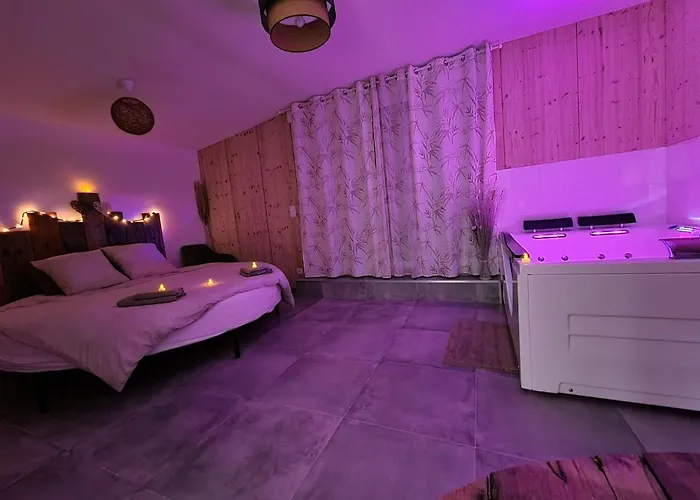 Le Cocon De Lily לינה וארוחת בוקר Saint-Savin (Gironde)