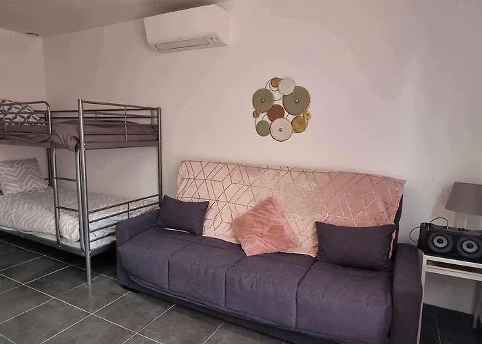 Le Cocon De Lily לינה וארוחת בוקר Saint-Savin (Gironde)